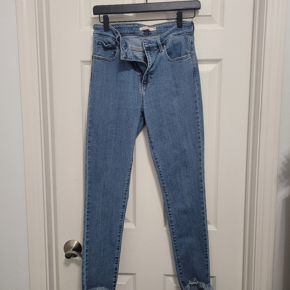 721 Levi's High-Rise Skinny Jeans